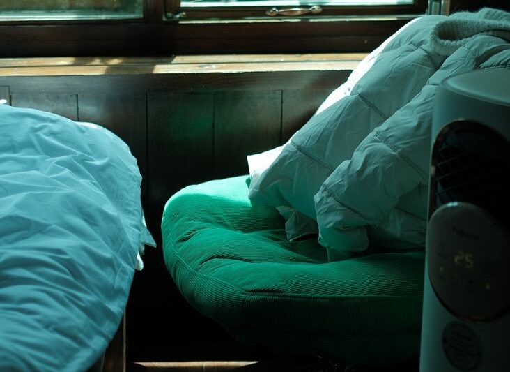 Welche Luftfeuchtigkeit ist im Schlafzimmer ideal?